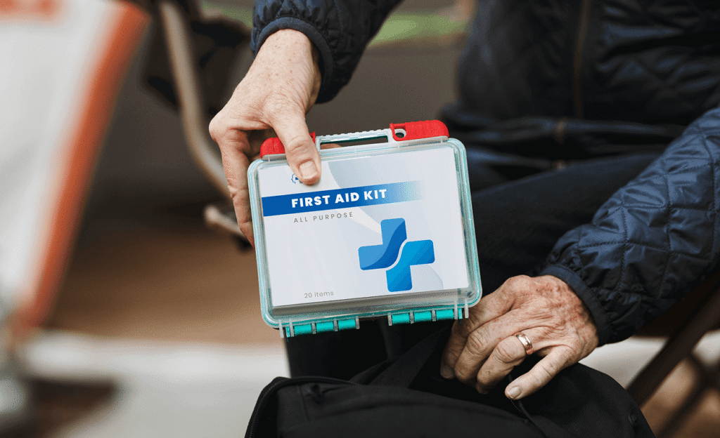 Travel with first aid kit